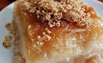 Rize Laz böreği tatlısı