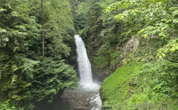 Çamlıhemşin Waterfalls